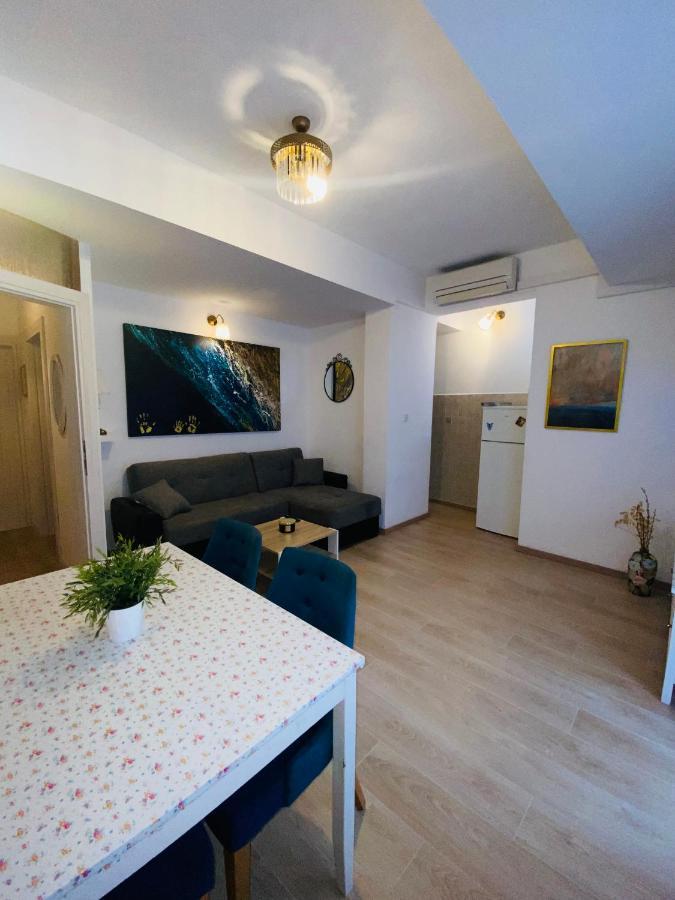Apartment Andrea Baška Voda Zewnętrze zdjęcie